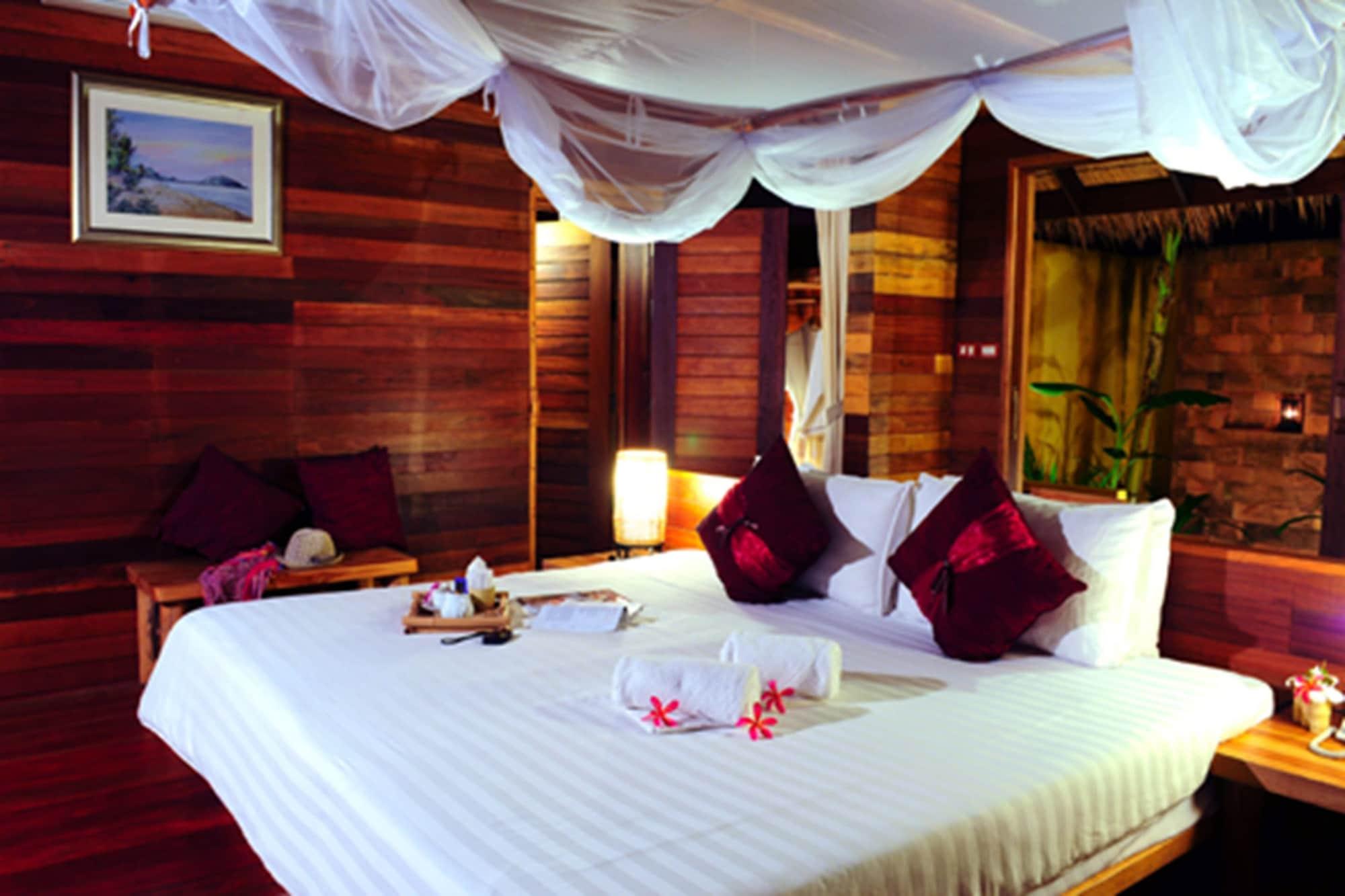 Keeree Waree Seaside Villa Bang Saphan Ngoại thất bức ảnh