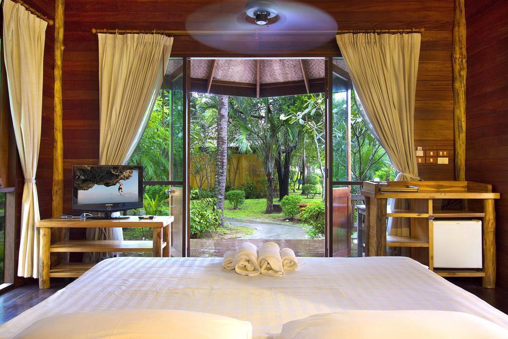 Keeree Waree Seaside Villa Bang Saphan Ngoại thất bức ảnh