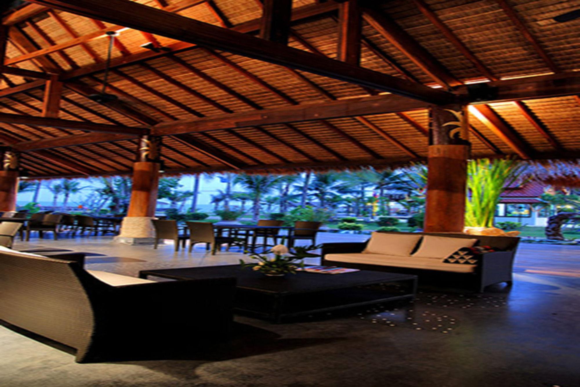 Keeree Waree Seaside Villa Bang Saphan Ngoại thất bức ảnh